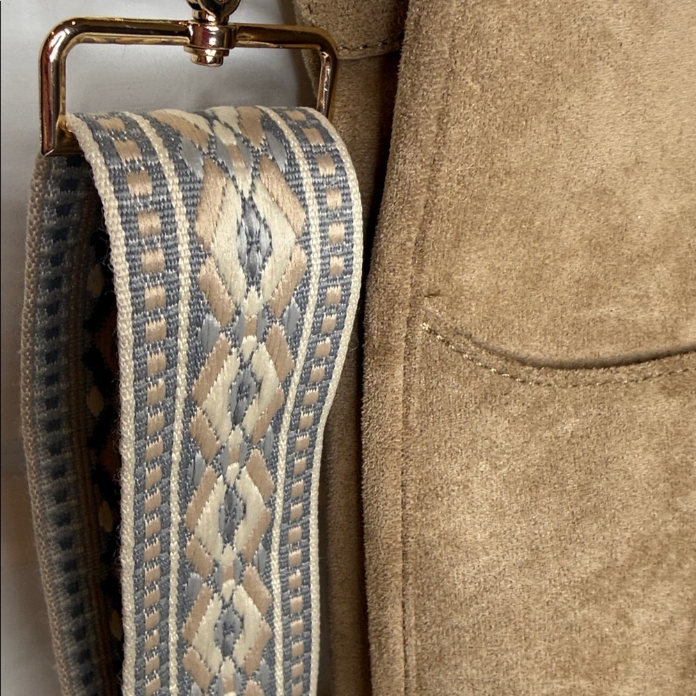 Ah dorned side tan studded crossbody with embroidered strap Aztec - Picture 3 of 7